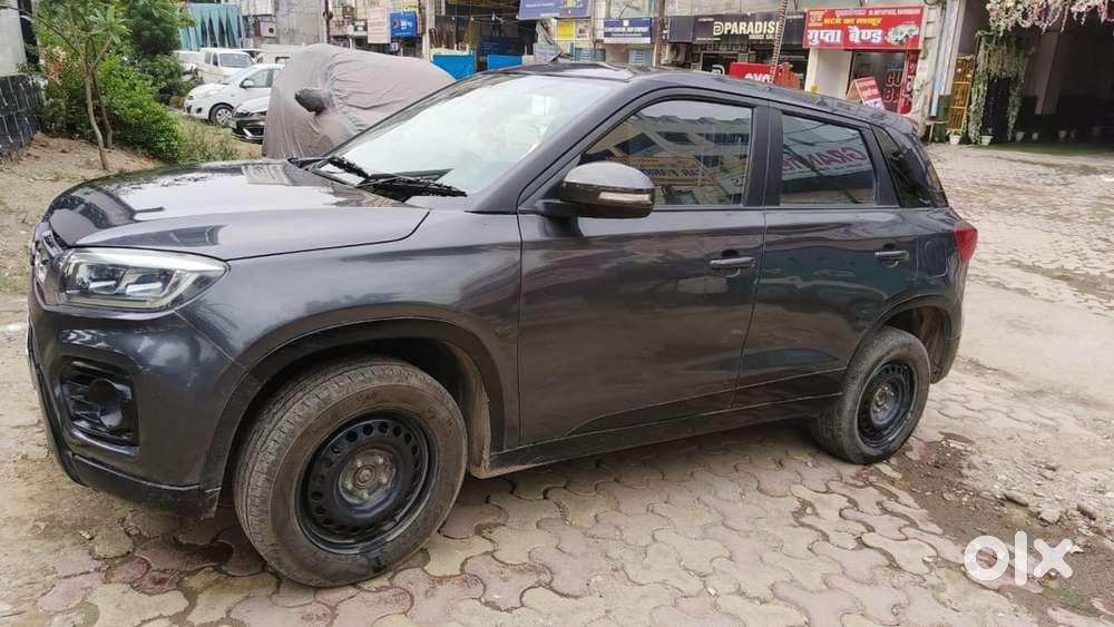 Maruti Brezza Lxi 2021