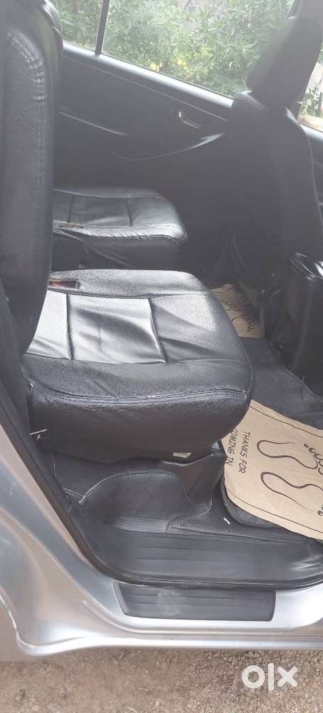 Toyota Innova Crysta 2.4 G Mt 7 Str, 2018, Diesel