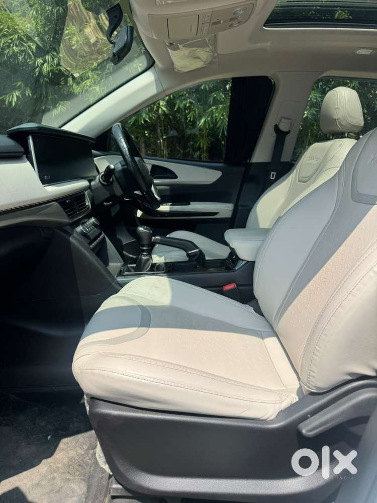 Mahindra Xuv700 Diesel 2023