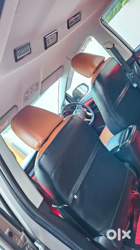 Toyota Innova Crysta 2.4 G Plus Mt 7 Str, 2023, Diesel