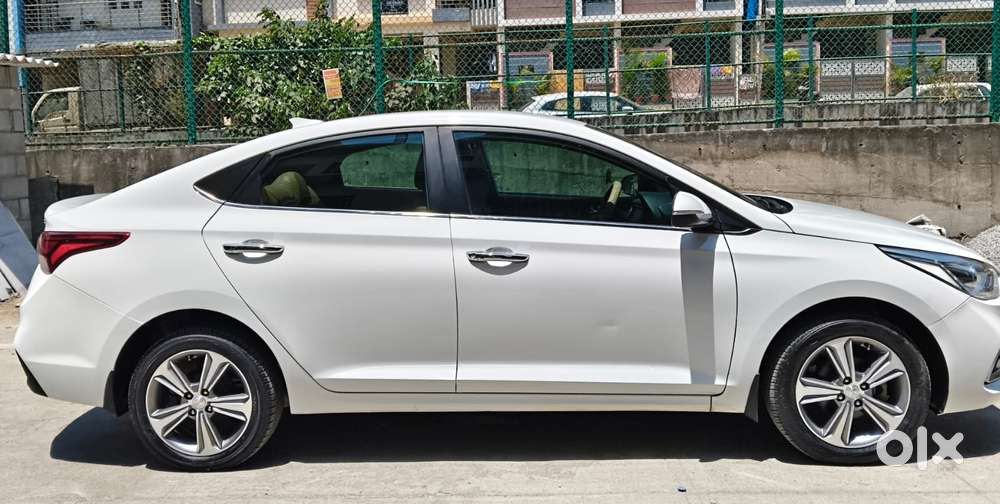 Hyundai Verna 1.6 Sx (o) Vtvt, 2018, Petrol