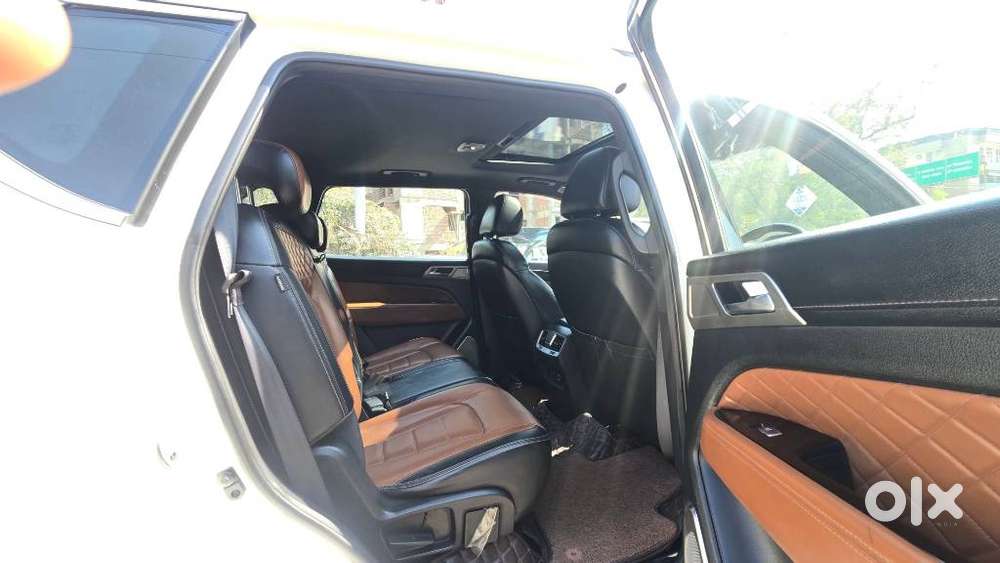 Mahindra Alturas G4 4wd At, 2020, Diesel