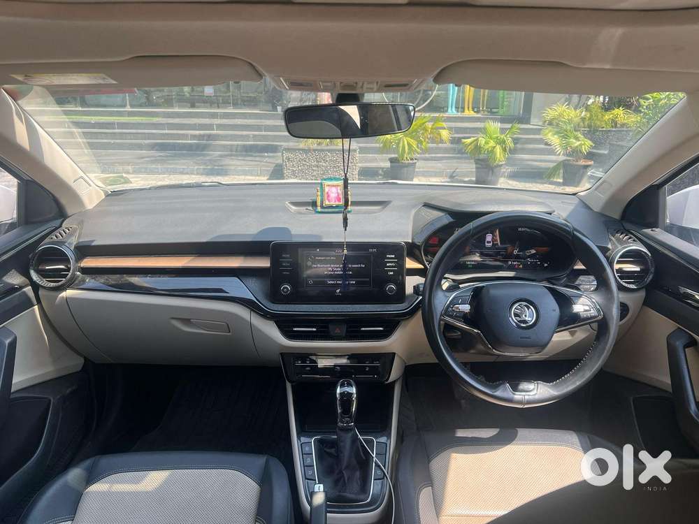 Skoda Slavia 1.5 Tsi Style At, 2023, Petrol