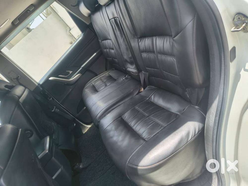 Mahindra Xuv 500 Top Model (w11 O) 2019