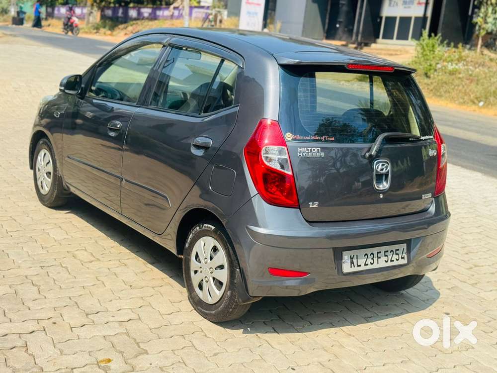 Hyundai I10 Sportz, 2012, Petrol