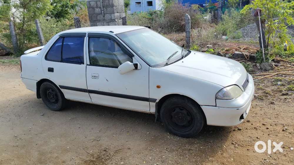 Maruti Esteem Lpg 2003
