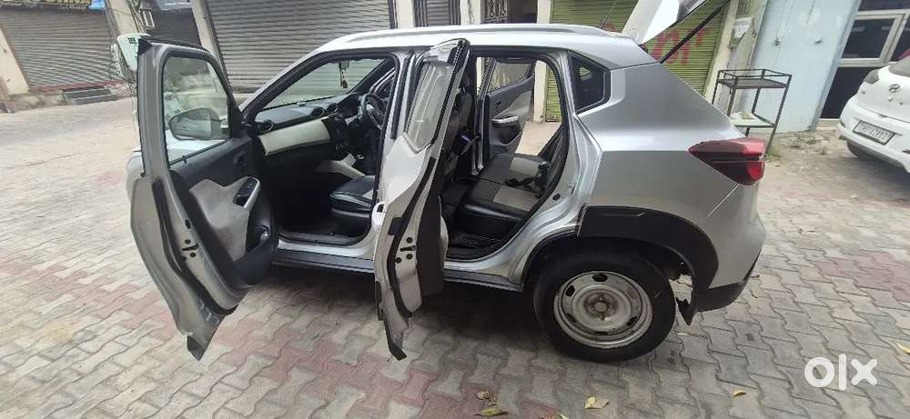 Nissan Magnite 1.0 Xe 2021