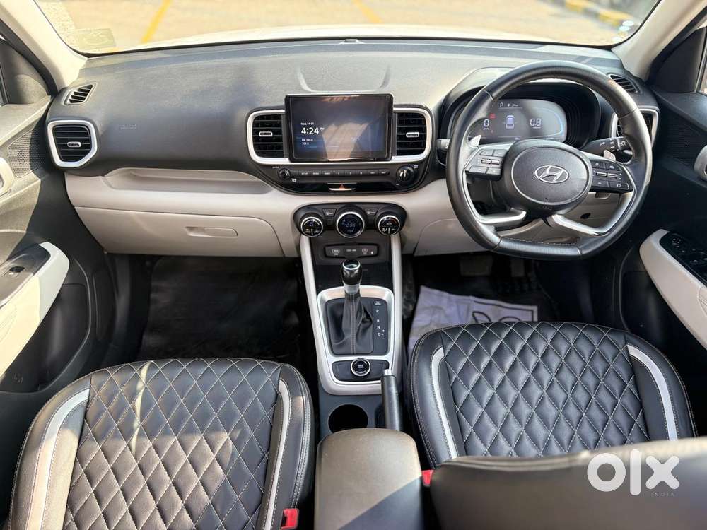 Hyundai Venue 1.0 Sx (o) Turbo Dct, 2022, Petrol