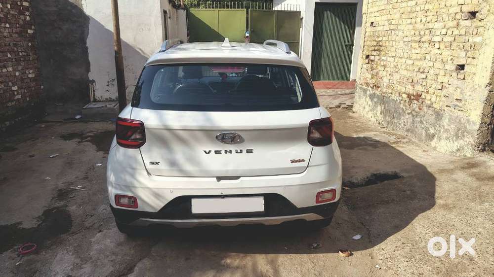 Hyundai Venue Turbo 2019