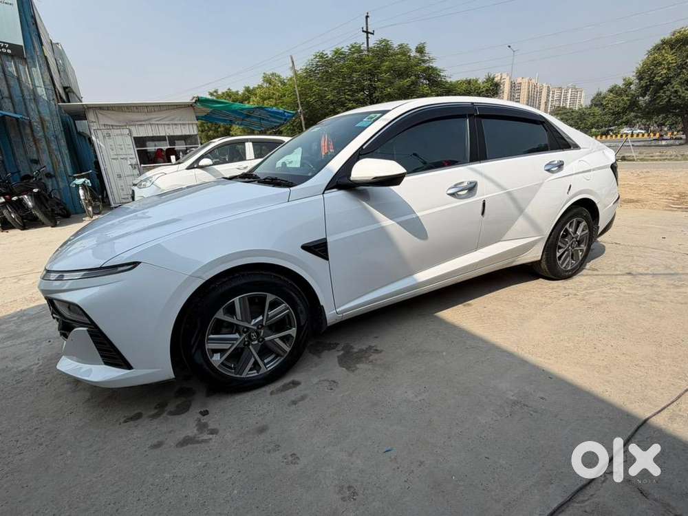 Hyundai Verna 2023 Petrol 54100 Km Driven