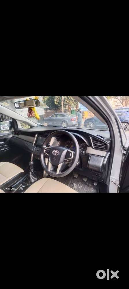 Toyota Innova Crysta 2.4 G Mt, 2019, Diesel