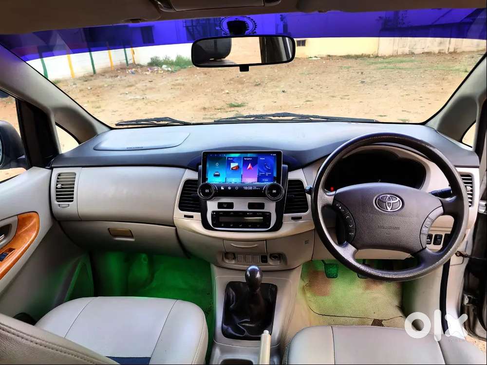 Toyota Innova 2009