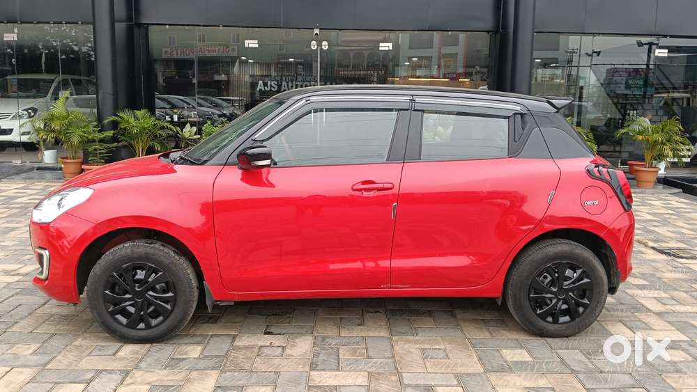 Maruti Suzuki Swift Amt Vxi, 2019, Petrol