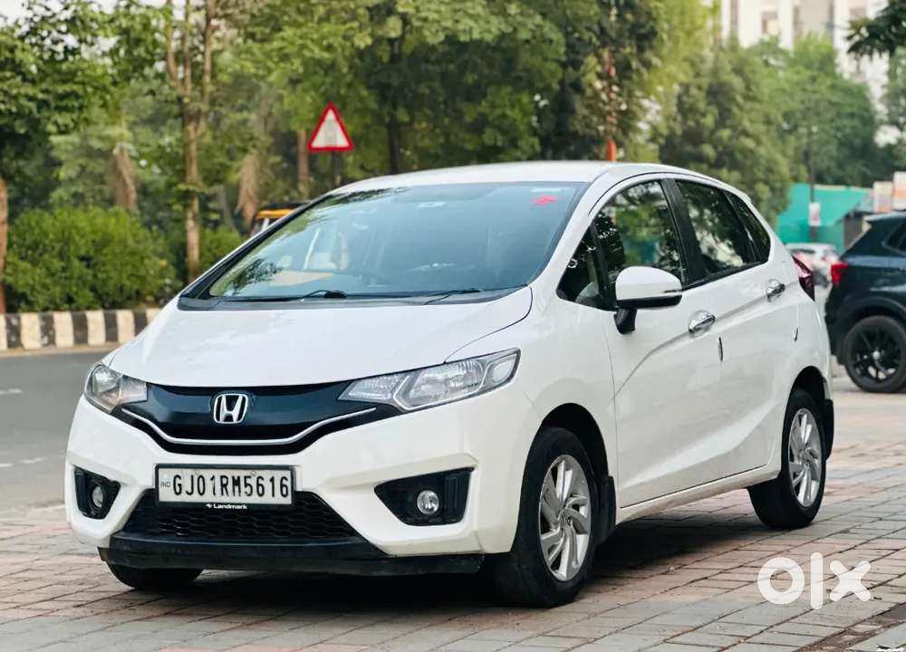 Honda Jazz Automatic Less Driven 2015 Model Lady Doctor Driven