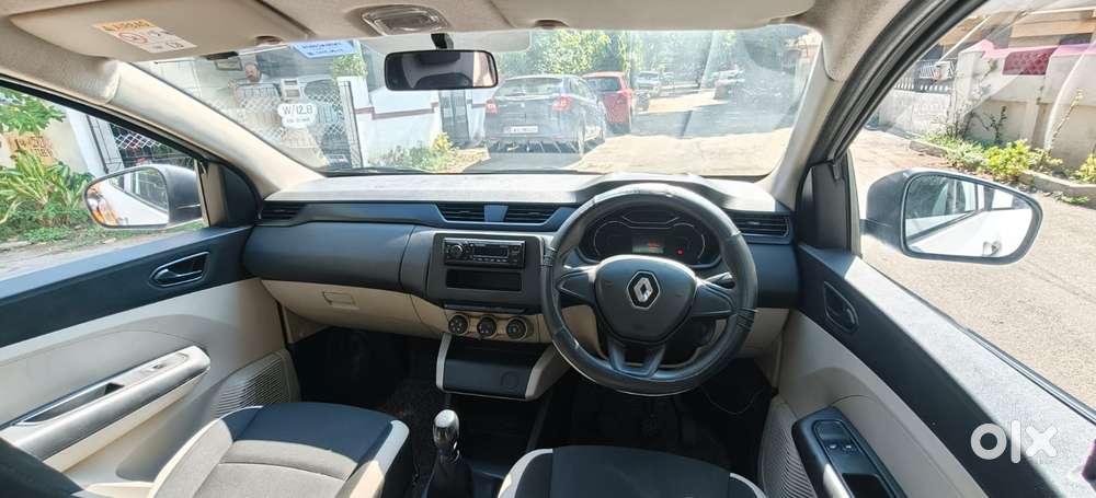 Renault Triber Rxl, 2022, Petrol