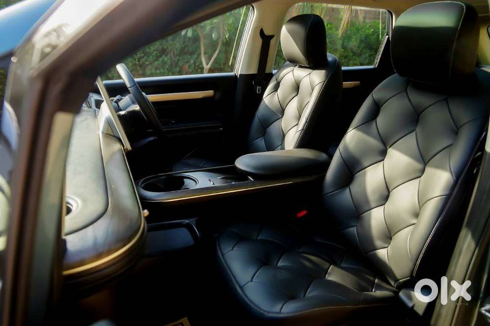 Mg Windsor Ev Essence, 2024, Electric