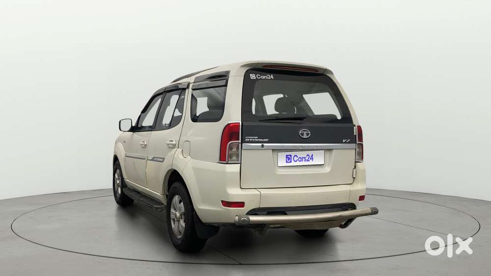 Tata Safari Storme Vx, 2016, Diesel