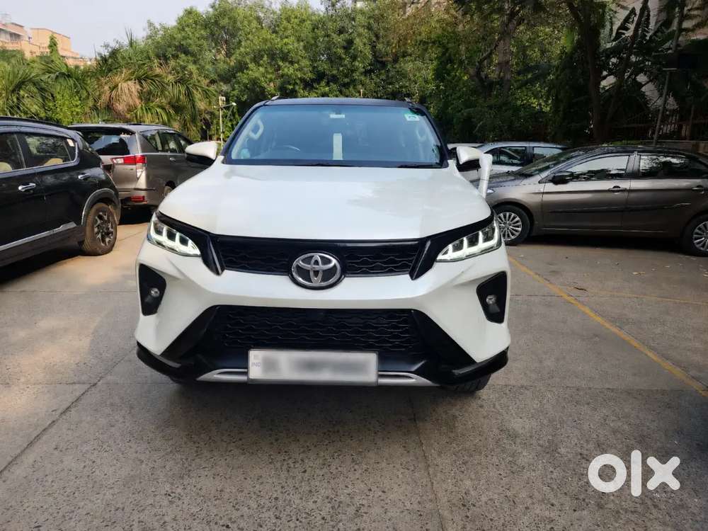 Toyota Fortuner Legender 2022