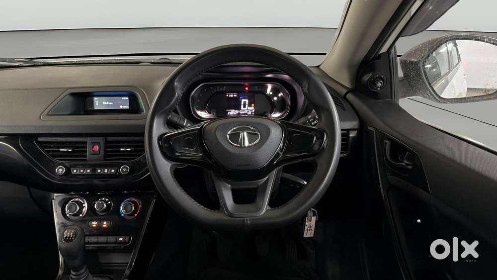 Tata Nexon 1.2 Revotron Xm (s), 2022, Petrol