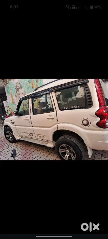 Scorpio Well Maintained White Colour New Tyres, Insurance.