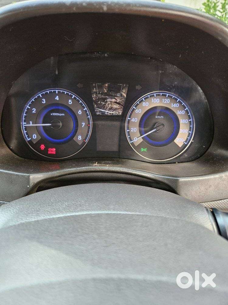 Hyundai Verna, 2013, Petrol
