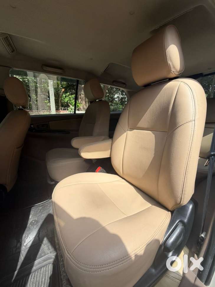 Toyota Innova 2.5 G (diesel) 7 Seater, 2015, Diesel