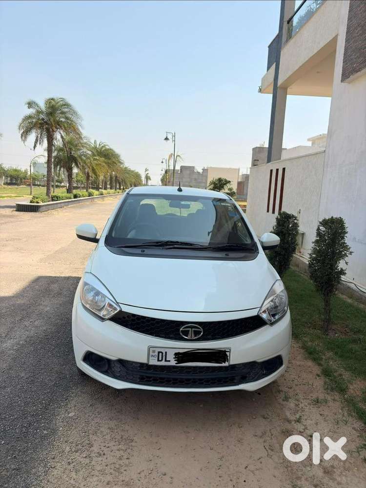 Tata Tiago Petrol Car 2016