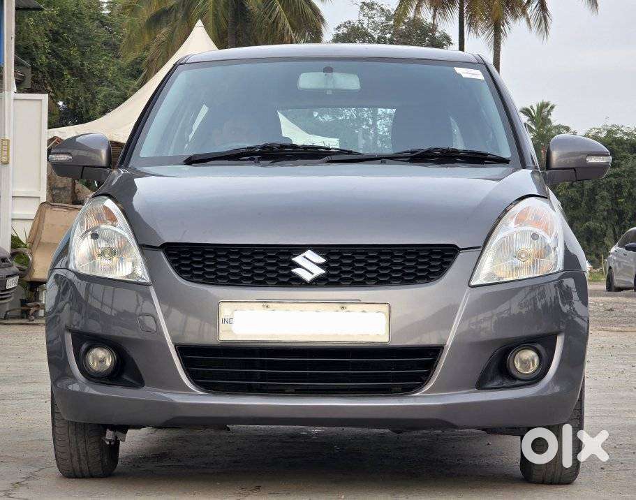 Maruti Suzuki Swift Vxi + Manual, 2012, Petrol