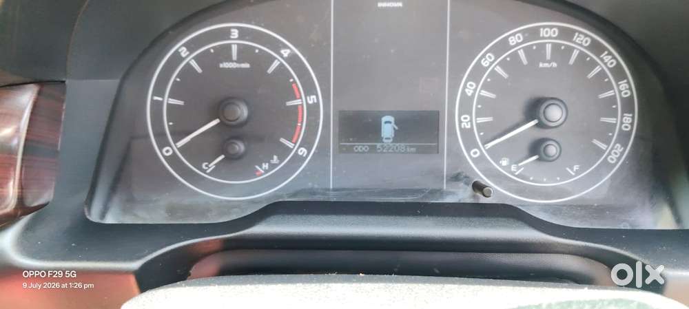 Toyota Innova Crysta 2.4 G Plus Mt 8 Str, 2025, Diesel