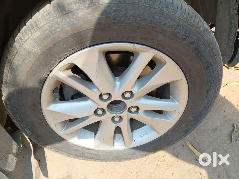 Toyota Innova Crysta 2.4 G Mt, 2017, Diesel