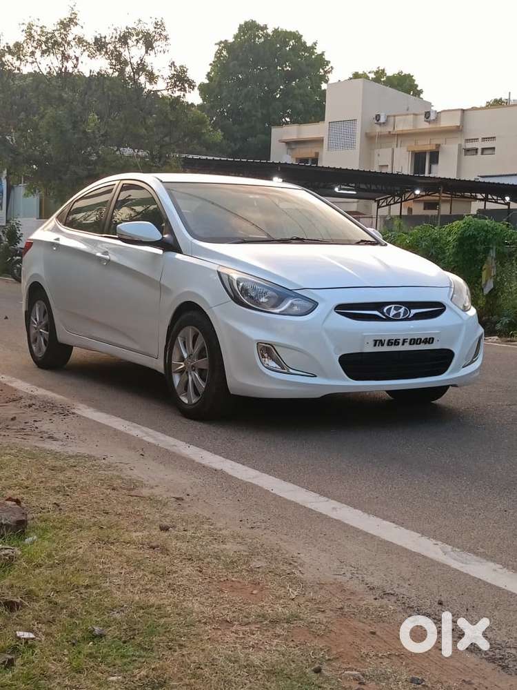 Hyundai Verna Fluidic 1.6 Vtvt Sx, 2012, Petrol