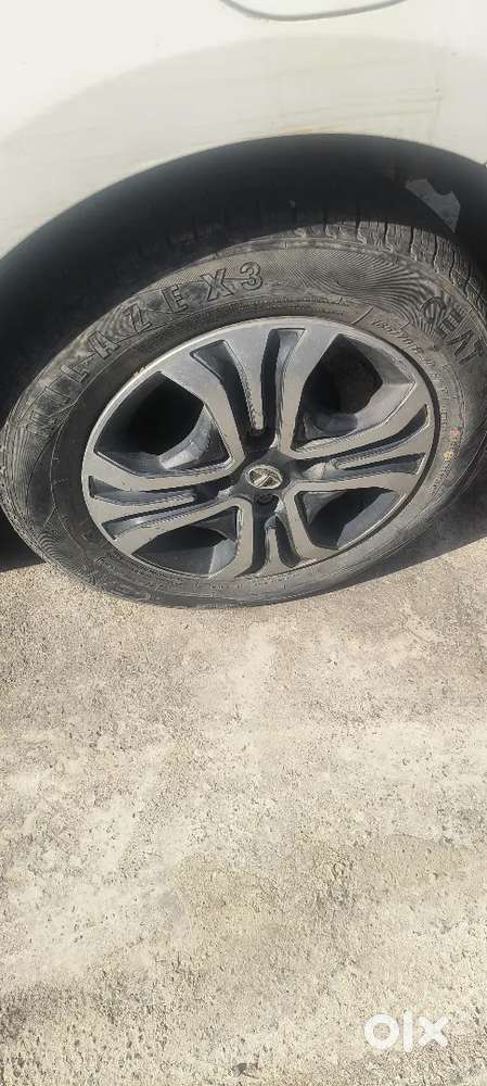 Tata Tiago Xz Car One Hand Driving And Well Maintained