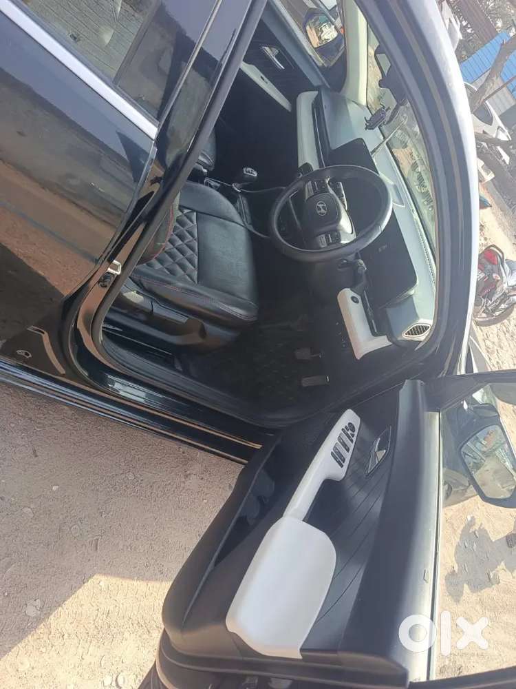 Hyundai Verna 2023 Petrol 35000 Km Driven