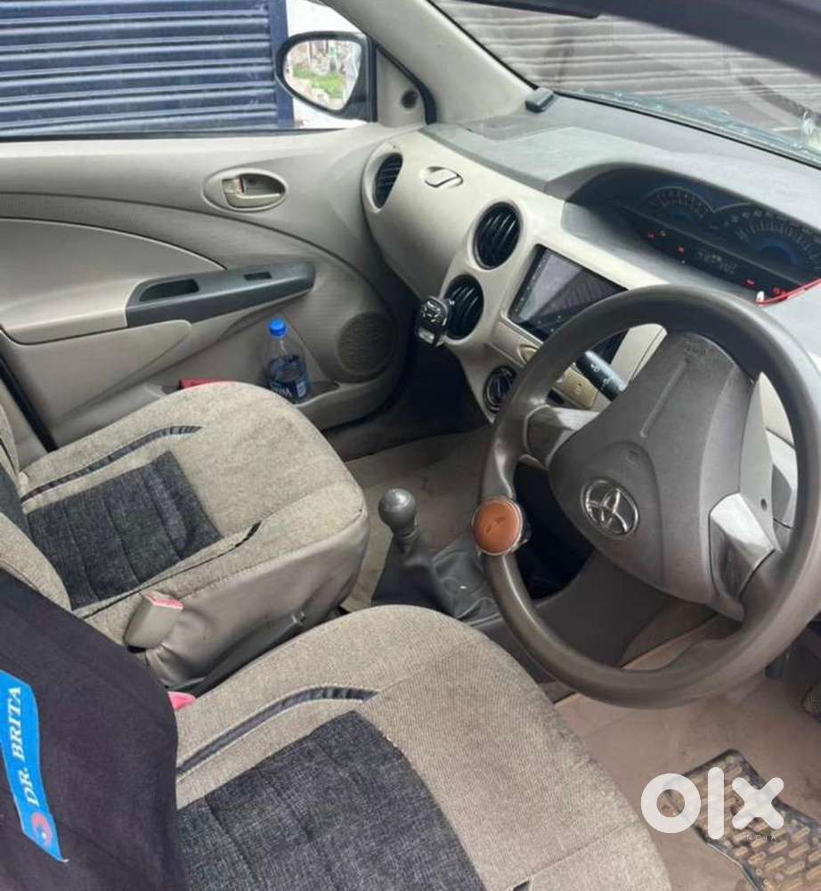 Toyota Etios 2016 Cng & Hybrids Well Maintained