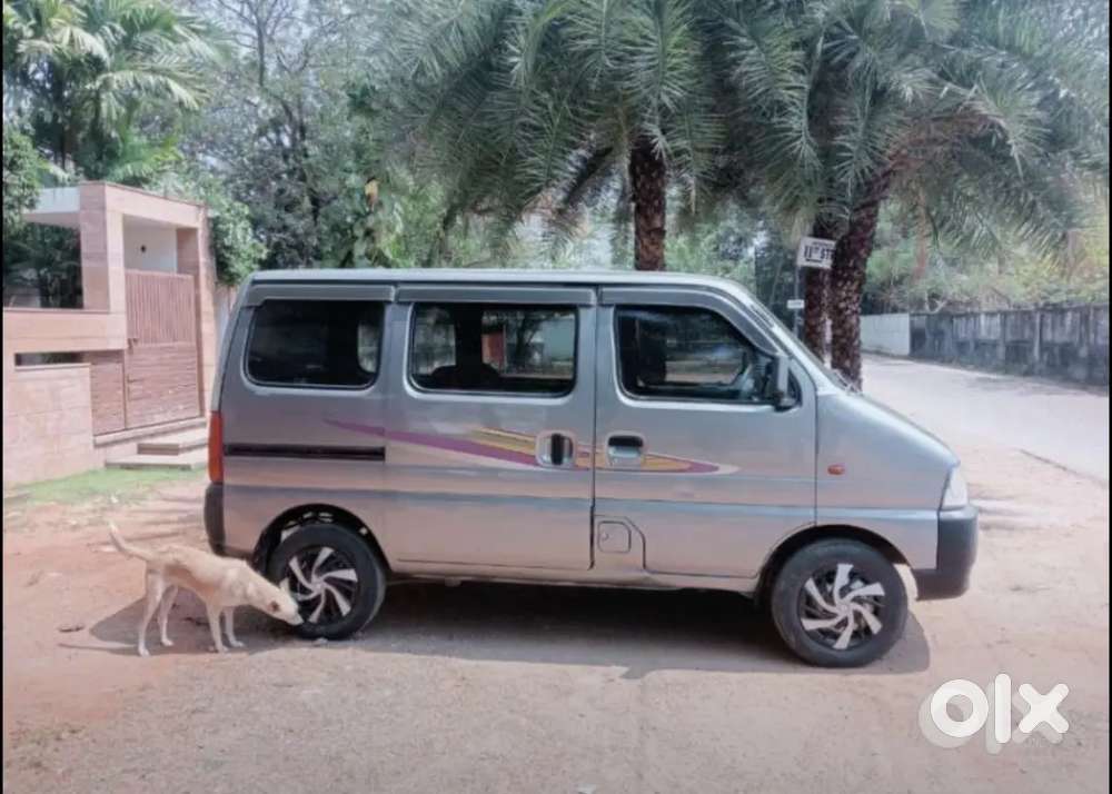 Maruti Suzuki Eeco 2015 Petrol Well Maintained