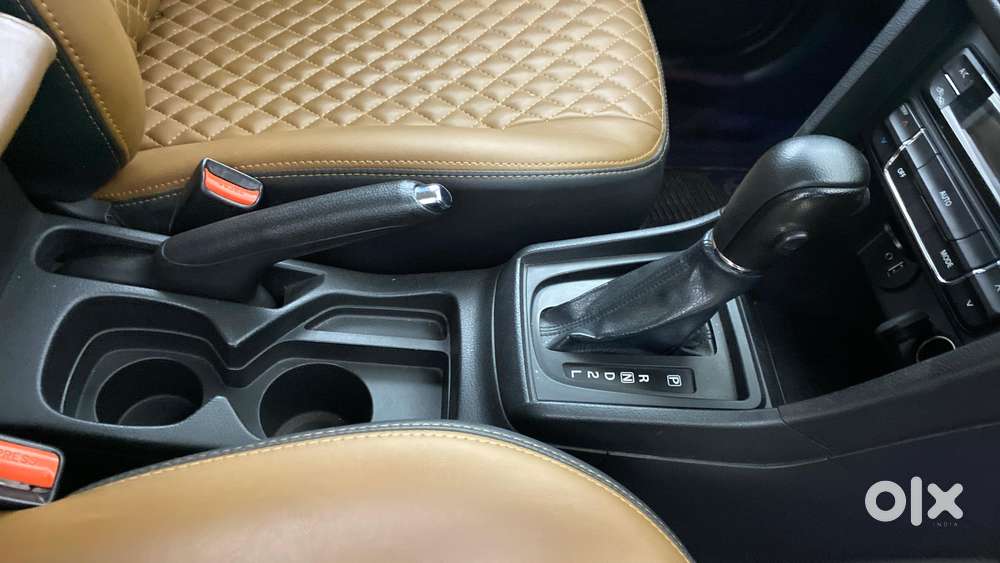 Maruti Suzuki Vitara Brezza 1.5 Zxi Plus At, 2021, Petrol