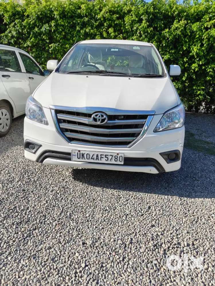 Toyota Innova 2013 Diesel Well Maintained