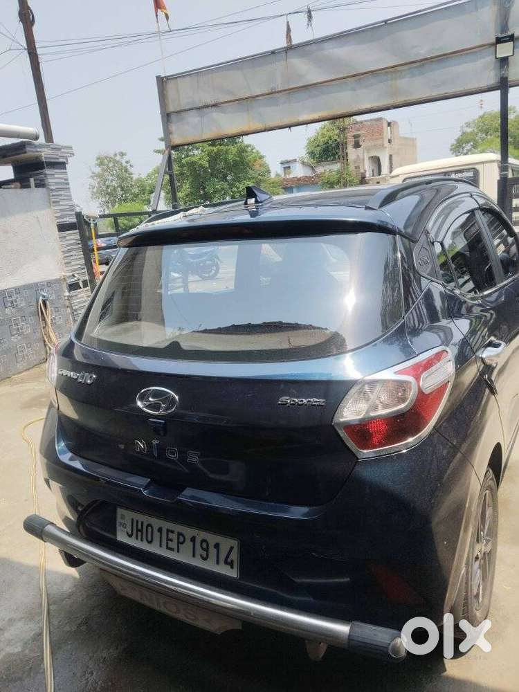 Hyundai Grand I10 Nios Sportz 1.2 Kappa Vtvt Dual Tone, 2022