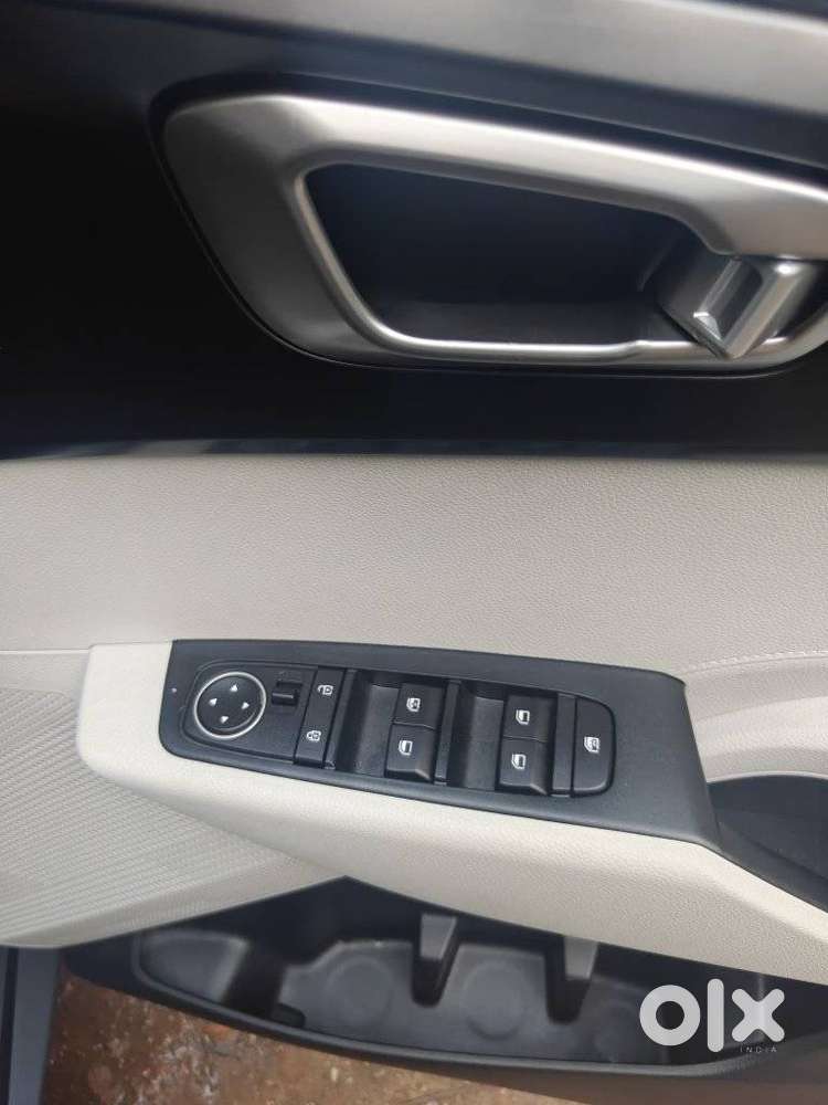 Kia Carens Clavis G 1.5 6mt Hte(o) 7-seater, 2026, Petrol