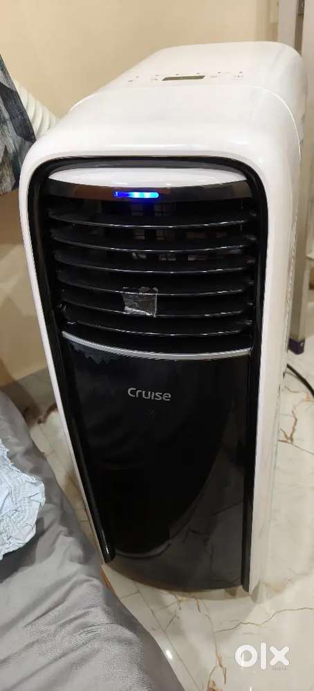 Cruise Portable AC 1 Ton (Movable) - Mint Condition