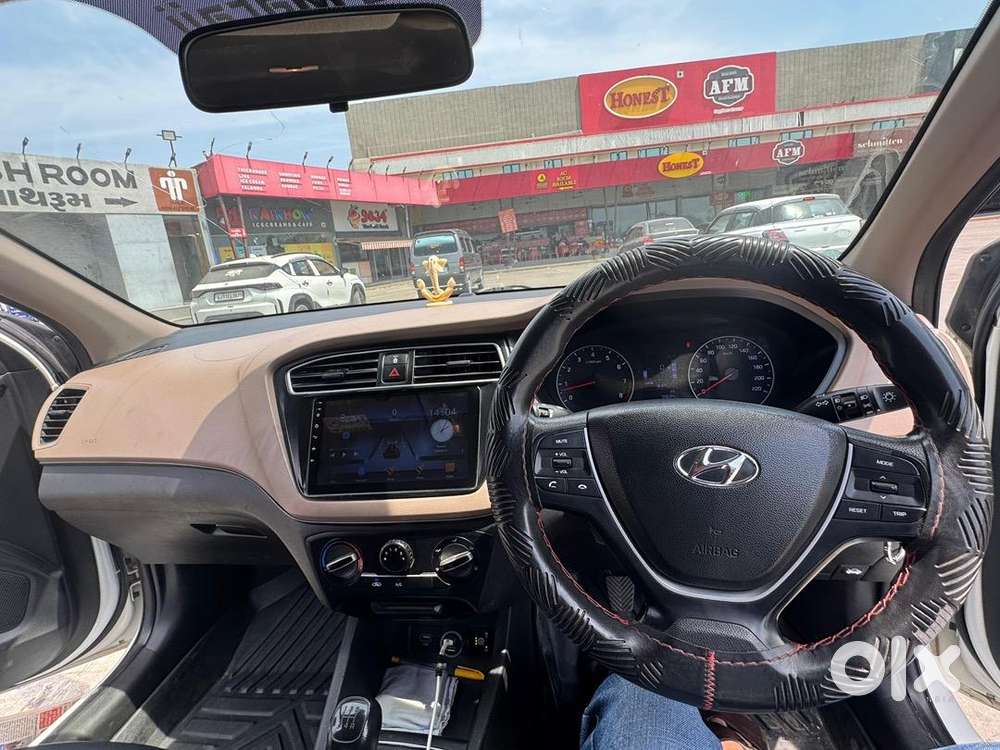 Hyundai I20 Cng Well Maintained