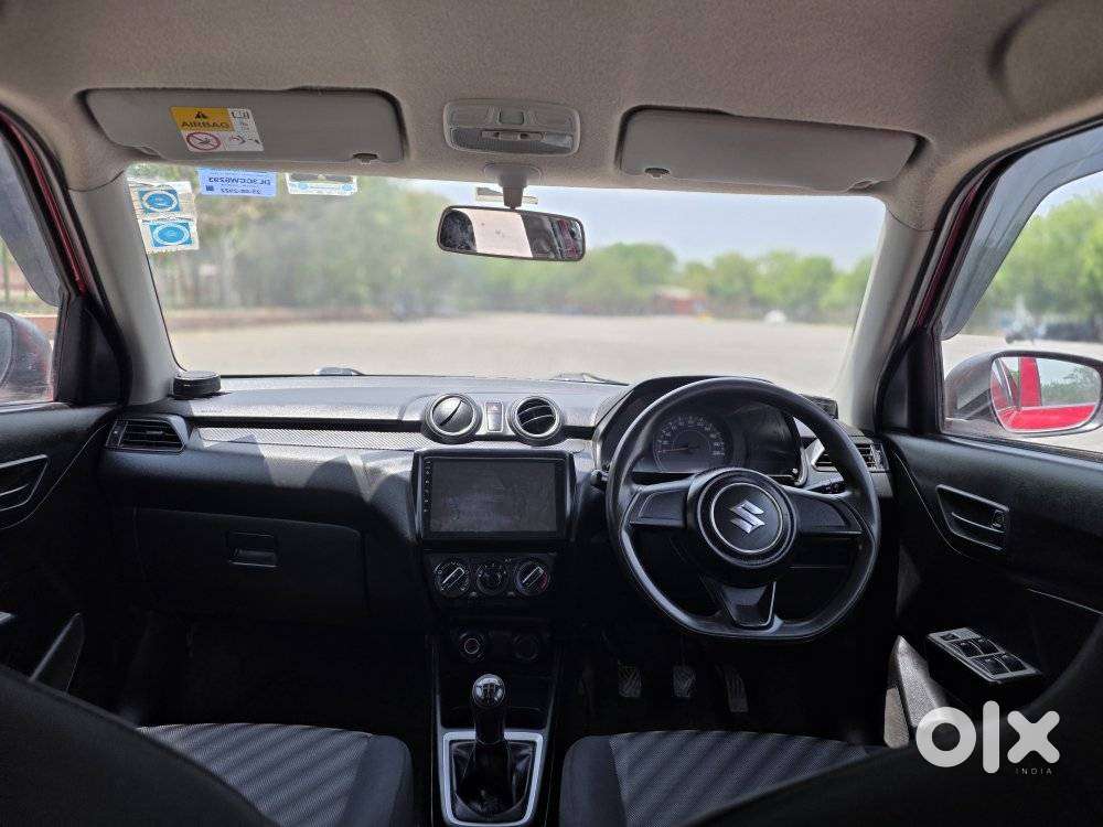 Maruti Suzuki Swift 1.2 Lxi (o), 2022, Petrol