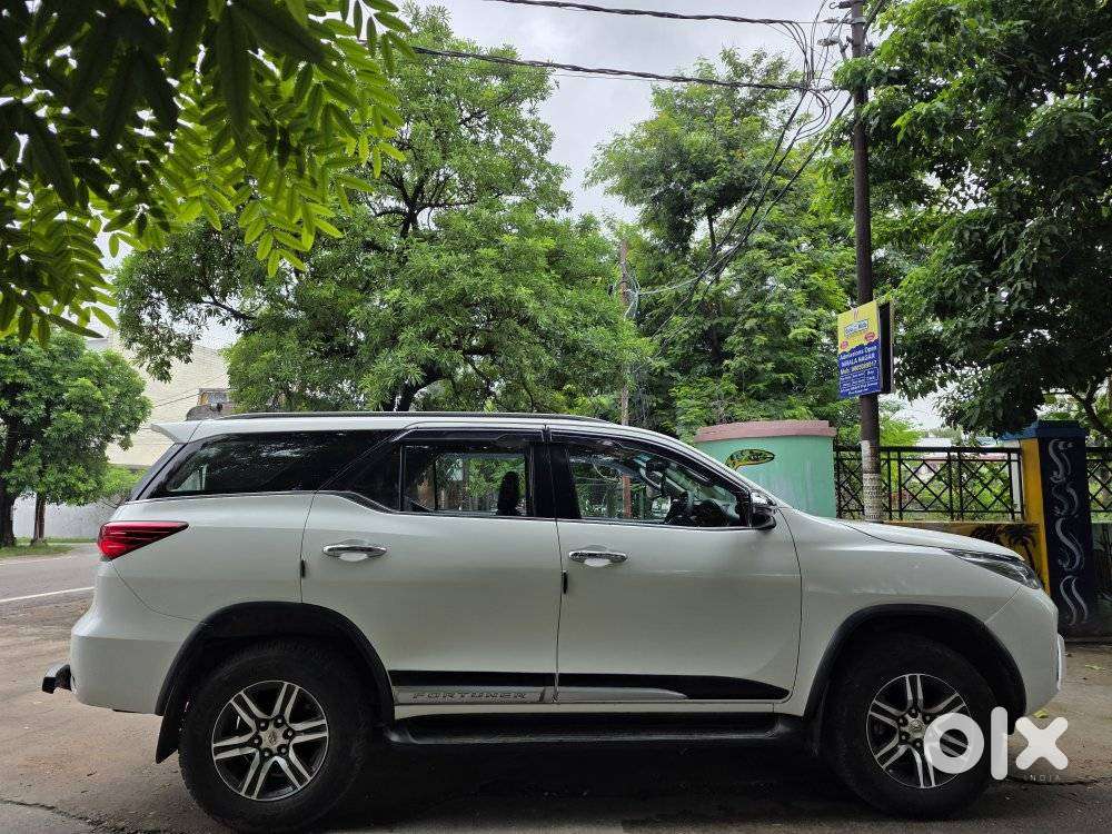 Toyota Fortuner 4x2 Mt 2.8 Diesel, 2019, Diesel