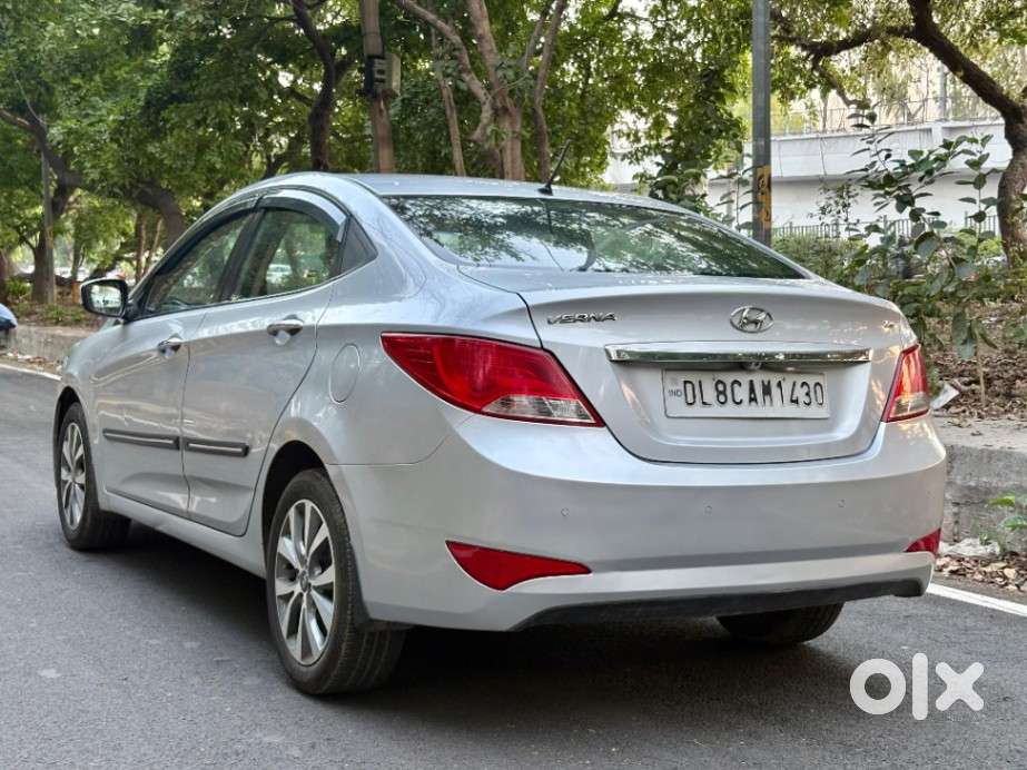 Hyundai Verna 1.6 Sx (o) Vtvt, 2015, Petrol