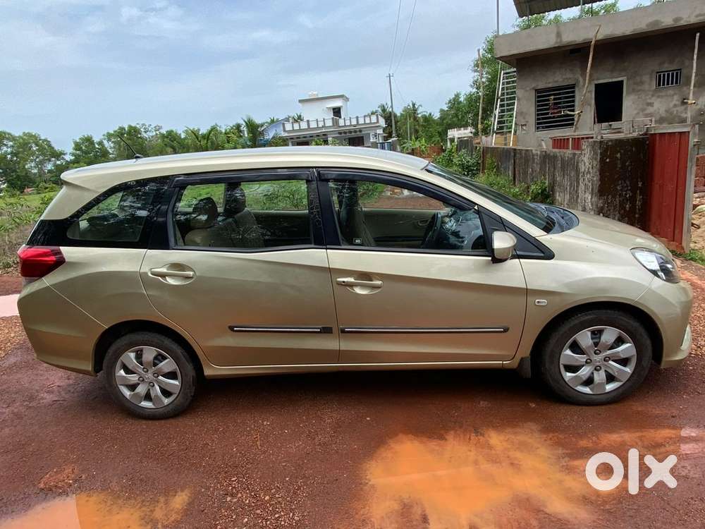 Honda Mobilio Diesel 2014