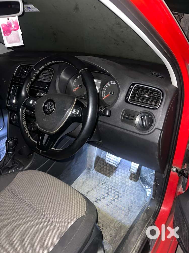 Volkswagen Polo Petrol 2017