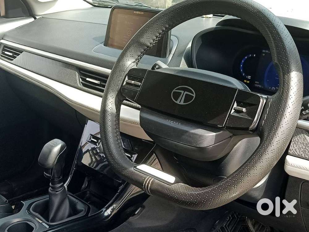 Tata Nexon Creative Plus 1.2 Revotron Petrol 6 Mt, 2024, Cng & Hybri..