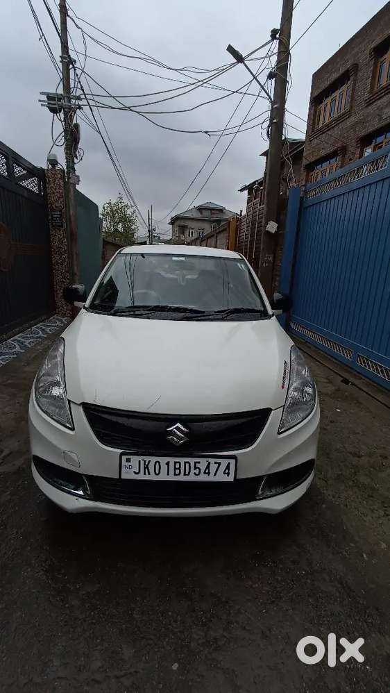 Maruti Suzuki Dzire 2018 Petrol 90000 Km Driven