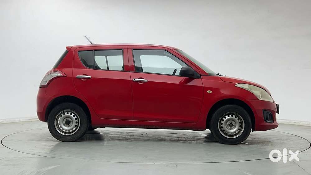 Maruti Suzuki Swift 1.2 Lxi (o), 2015, Petrol