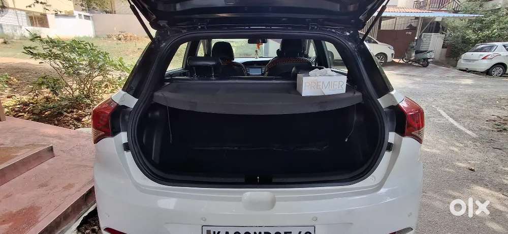 Hyundai Elite I20 2018 Dual Tone, Petrol, Well Maintained
